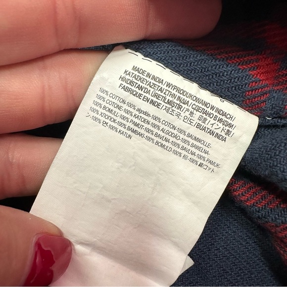 vans off the wall tailored fit button front shirt navy red plaid 100% cotton - Picture 7 of 8